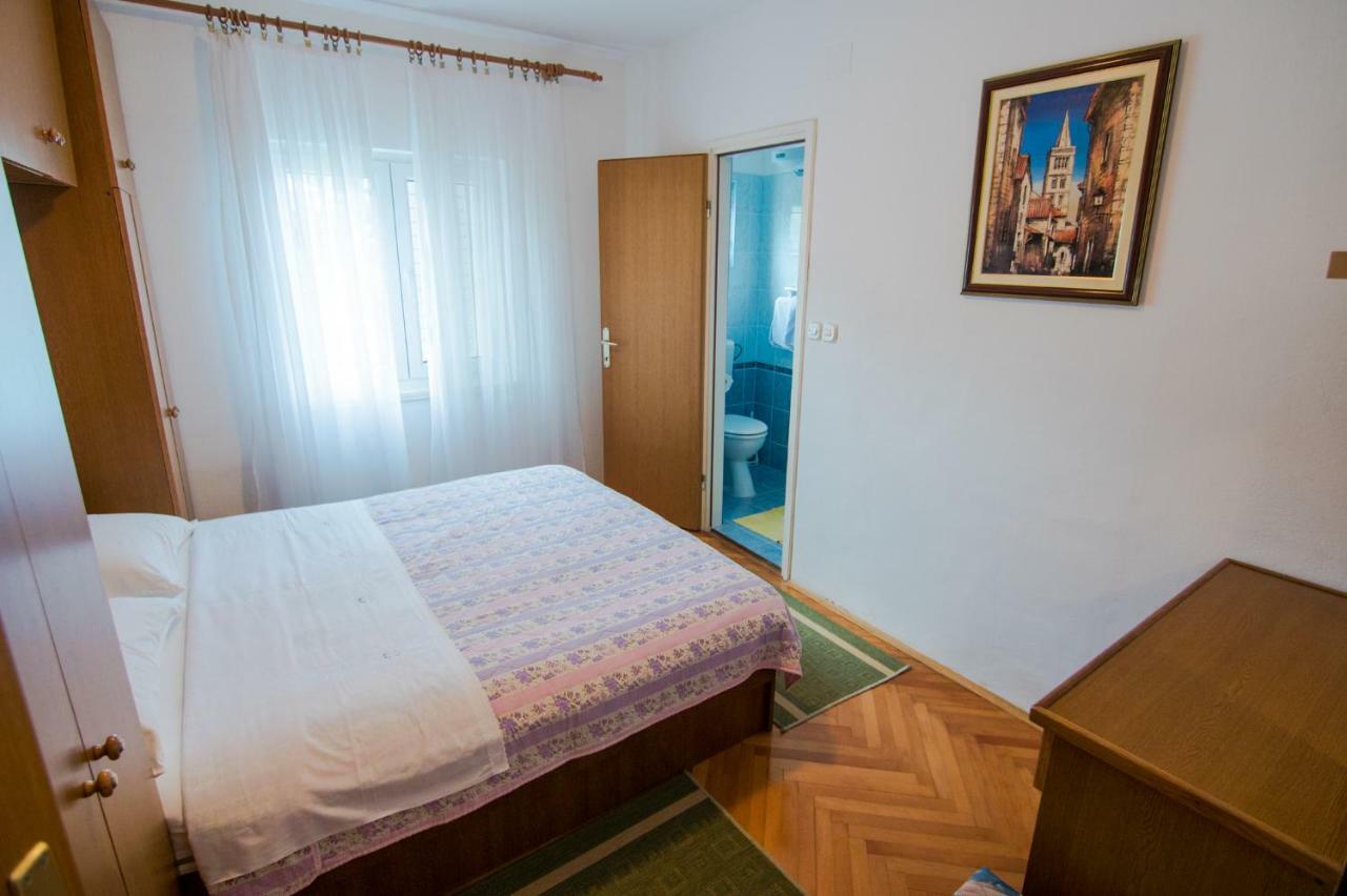 Apartments Picolo Paradiso Miljenko Debelic Barbat na Rabu Exterior photo